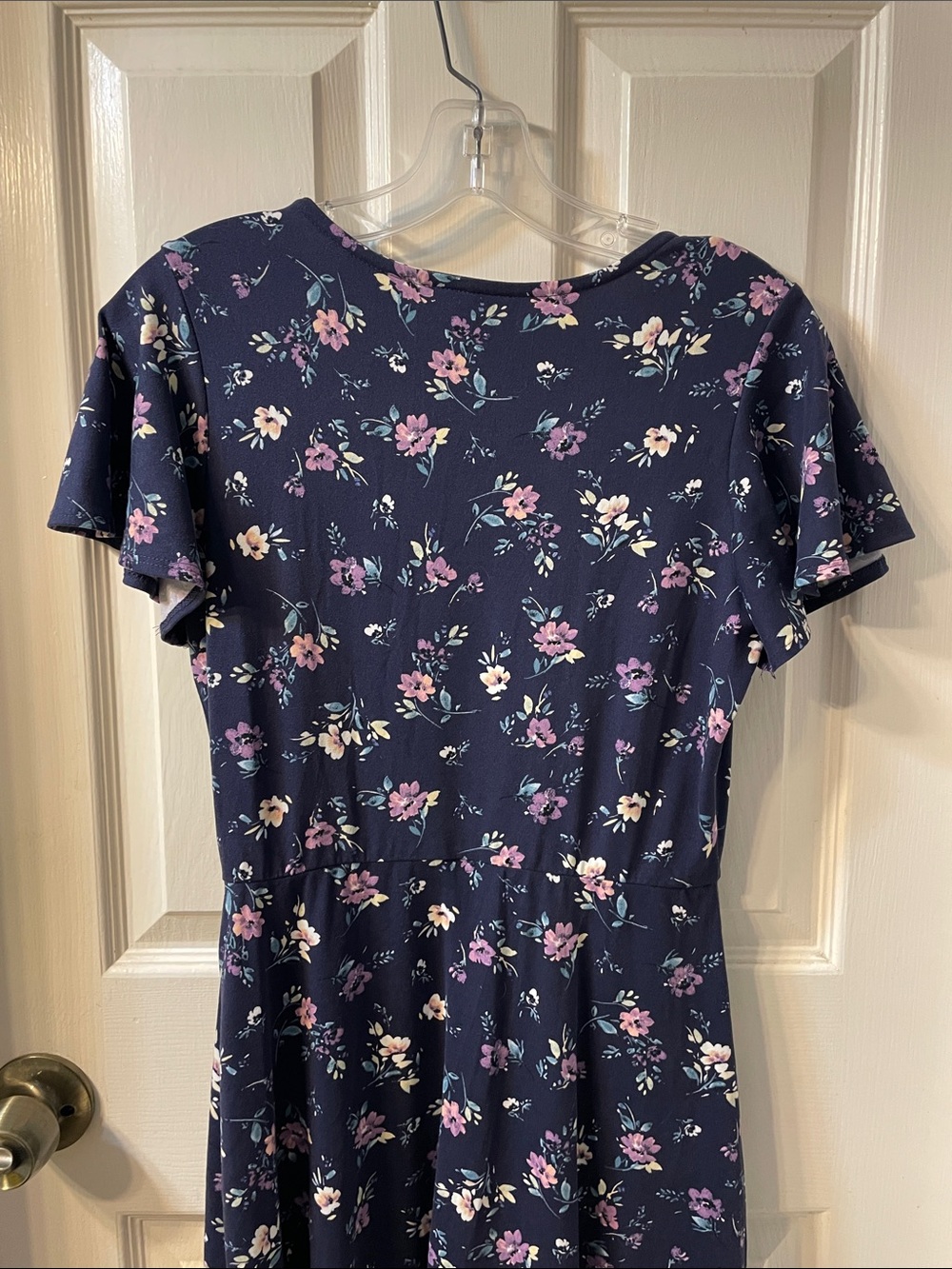 Fortune + Ivy Purple/Navy Floral V-Neck Midi Dress with Button Front - Picture 6 of 8